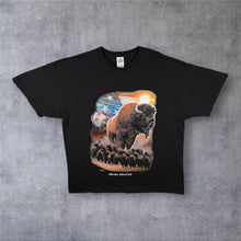 Load image into Gallery viewer, Early 00's Delta "Yellowstone National Park" USA Tourist Animal Wildlife Graphic T-Shirt
