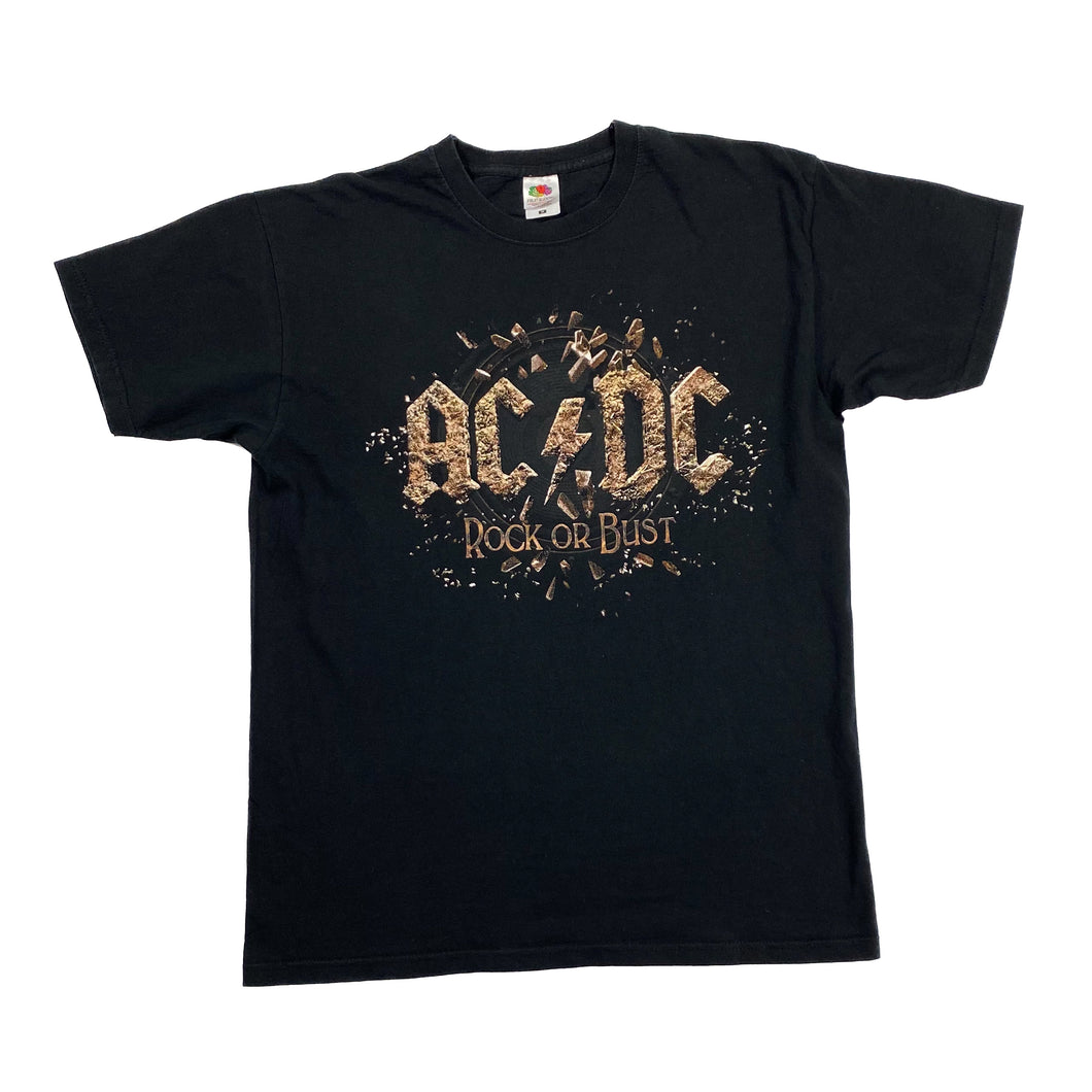 AC/DC “Rock Or Bust World Tour 2015” Graphic Spellout Hard Rock Band T-Shirt