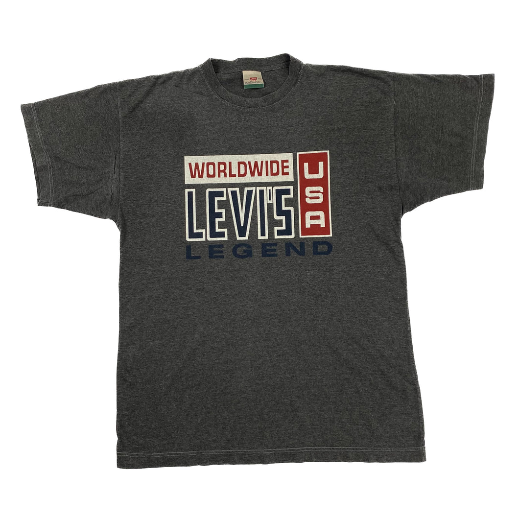 LEVI’S “Worldwide USA Legend” Spellout Graphic T-Shirt