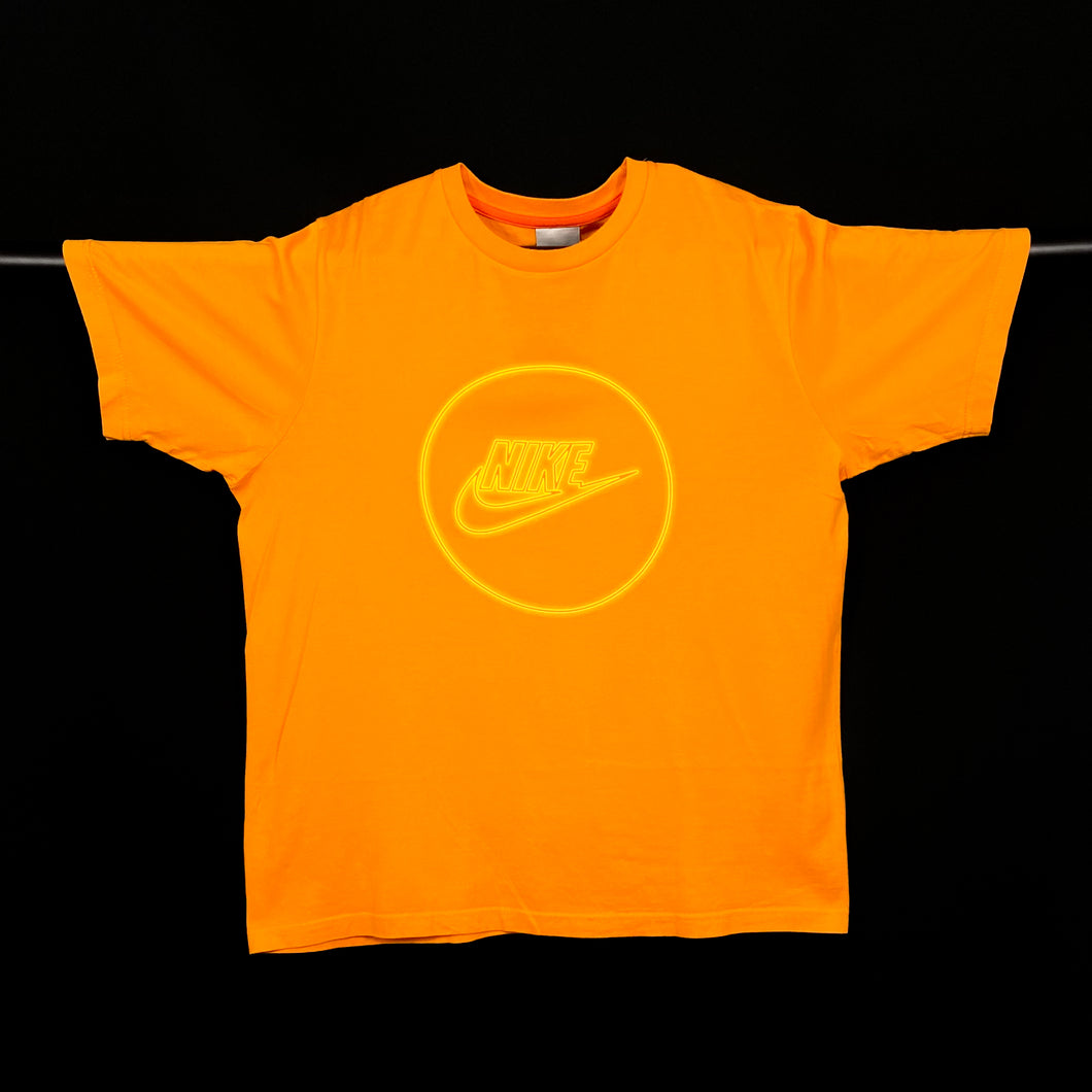 Early 00’s NIKE Classic Big Logo Spellout T-Shirt