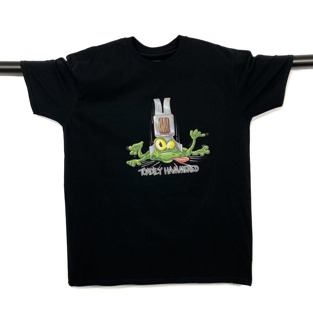 TOADILY HAMMERED Novelty Souvenir Frog Cartoon Spellout Graphic T-Shirt