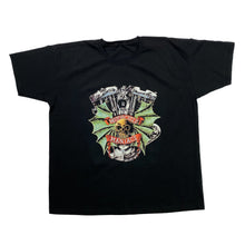 Load image into Gallery viewer, MOTORCYCLE MANIACS (1995) Gothic Biker Skull Spellout Graphic T-Shirt

