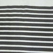 Load image into Gallery viewer, CDA REGATTA Embroidered Spellout Striped Heavy Knit V-Neck Sweater Jumper
