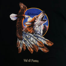 Load image into Gallery viewer, VAL DI FASSA Wolf Eagle Nature Graphic T-Shirt
