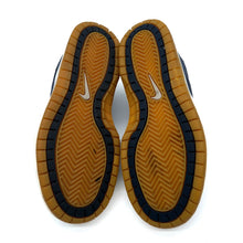 Load image into Gallery viewer, Vintage NIKE (1999) GTS Canvas Court Tennis Retro Skater Style Sports Athletic Trainers Shoes
