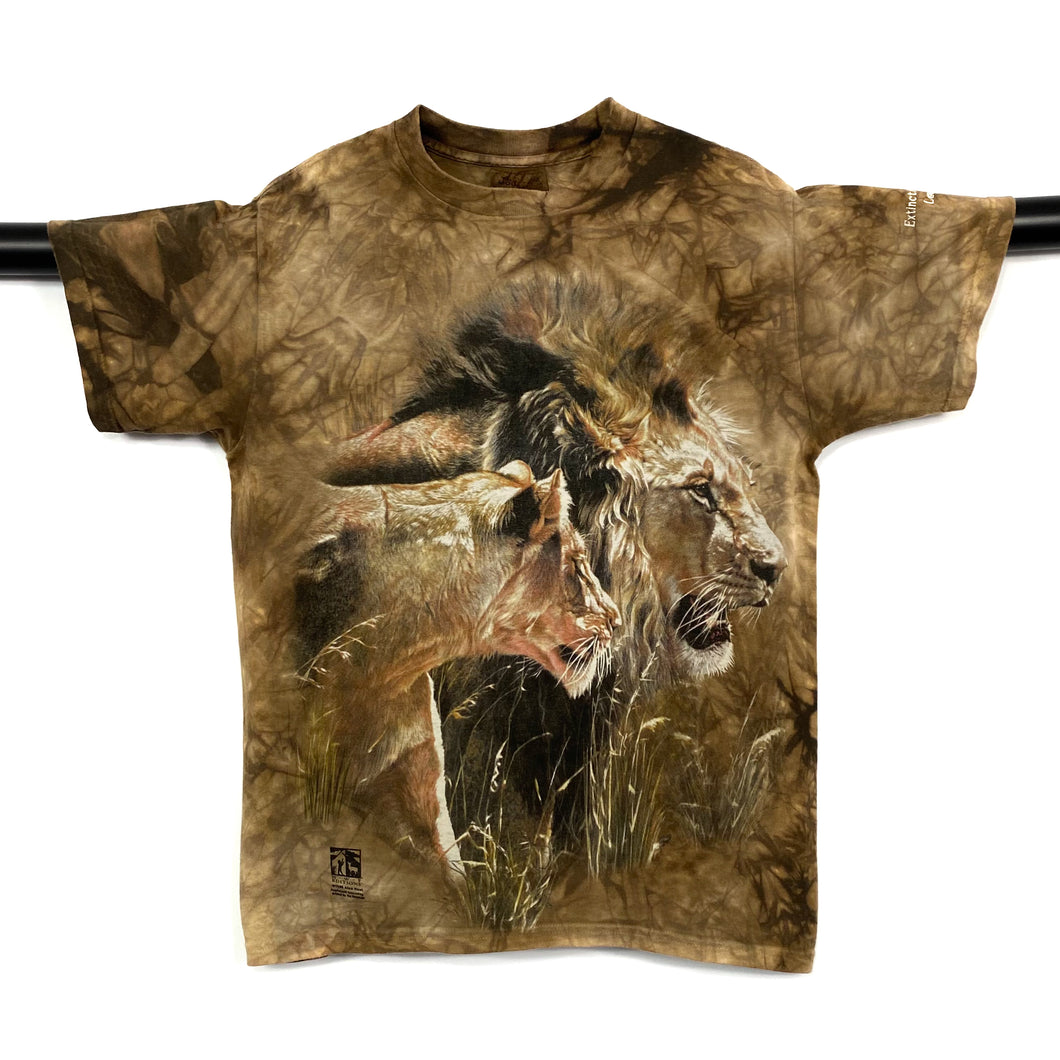 THE MOUNTAIN (1998) Alan Hunt Lion Tiger Animal Wildlife Nature Graphic Tie Dye T-Shirt
