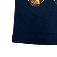 Load image into Gallery viewer, HARD ROCK CAFE “Chicago” Souvenir Logo Spellout Graphic T-Shirt
