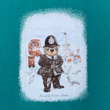 Load image into Gallery viewer, Screen Stars (1997) PICCADILLY CIRCUS “London” Bulldog Police Souvenir Single Stitch T-Shirt
