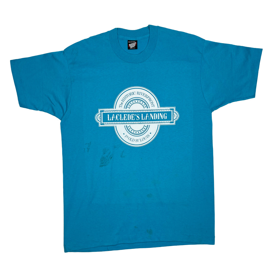 Screen Stars LACLEDE’S LANDING Souvenir Spellout Graphic Single Stitch T-Shirt