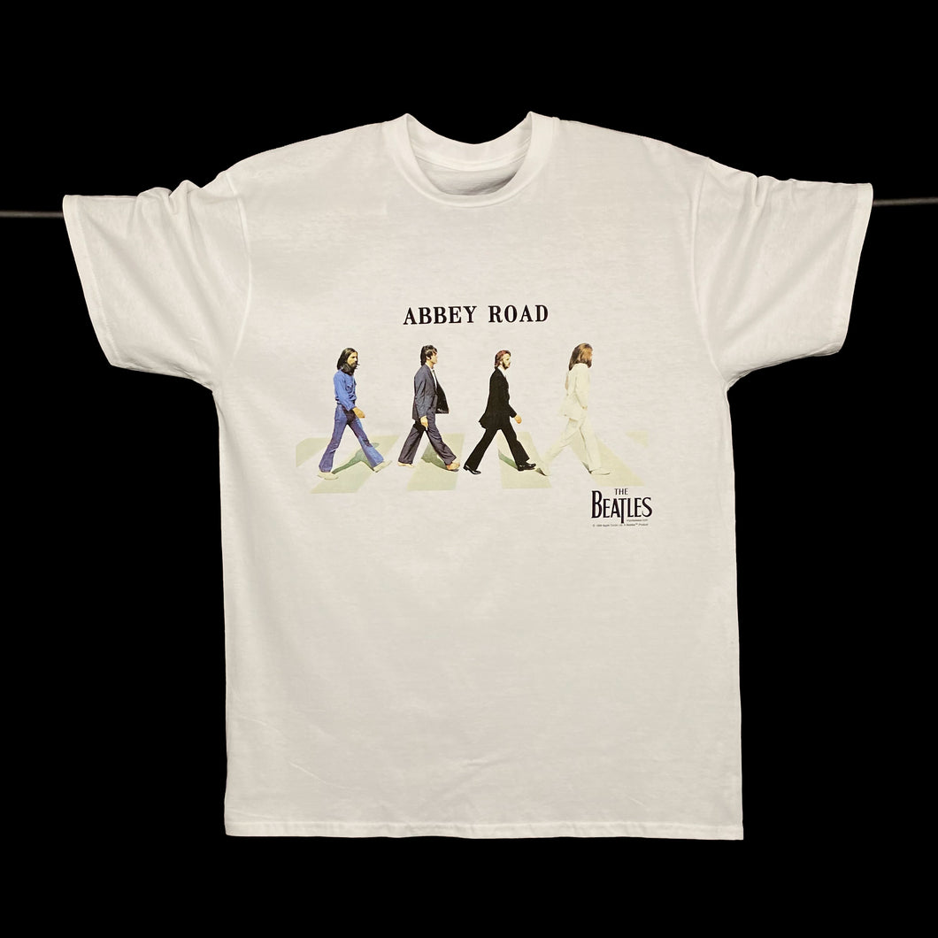 THE BEATLES (1999) “Abbey Road” Iconic Graphic Spellout Pop Rock Band T-Shirt