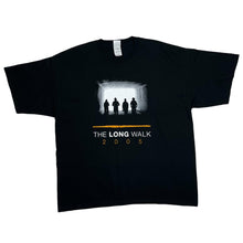 Load image into Gallery viewer, Gildan (2005) THE LONG WALK Australia Cultural Souvenir Graphic T-Shirt
