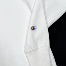 Load image into Gallery viewer, CHAMPION Classic Basic Essential Embroidered Mini Logo Crewneck Sweatshirt
