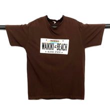 Load image into Gallery viewer, HAWAII WAIKIKI BEACH &quot;Aloha State&quot; License Plate Souvenir T-Shirt
