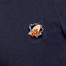 Load image into Gallery viewer, LOONEY TUNES Warner Bros (2000) Yosemite Sam Pocket T-Shirt
