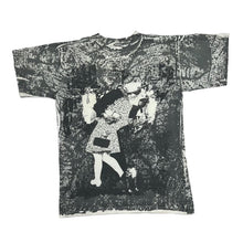 Load image into Gallery viewer, Vintage 90’s ZOO STREETWEAR “V-J Day In Times Square” All-Over Print Single Stitch T-Shirt
