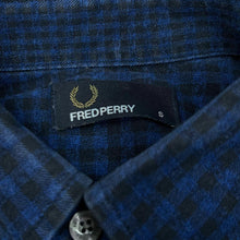 Load image into Gallery viewer, FRED PERRY Classic Embroidered Mini Laurel Crest Logo Checked Long Sleeve Button-Up Shirt
